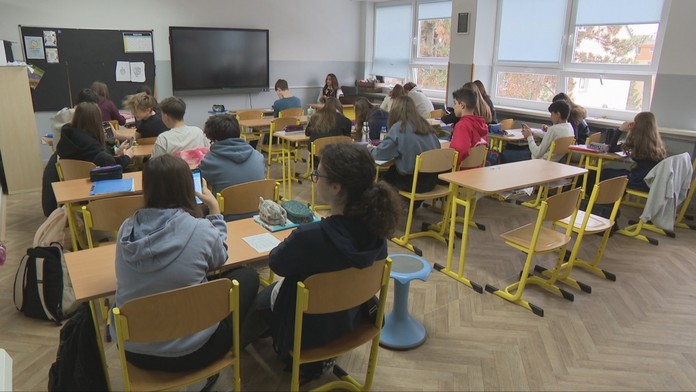 Prihlášky na stredné škody: Ministerstvo prezradilo, koľko rodičov využilo nový systém