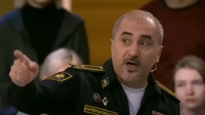 Veterán vyzval v ruskej televízii na minútu ticha za padlých vojakov. Takúto reakciu nečakal