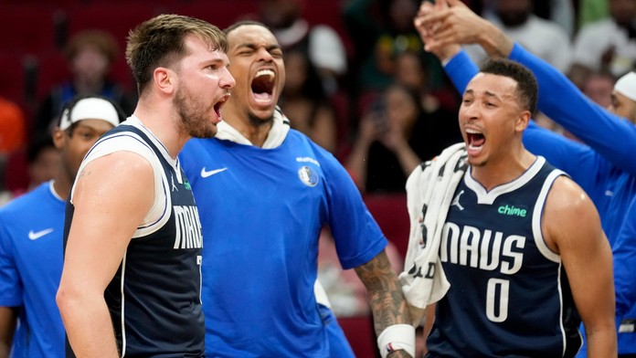 Basketbalista Dallasu Mavericks Luka Dončič