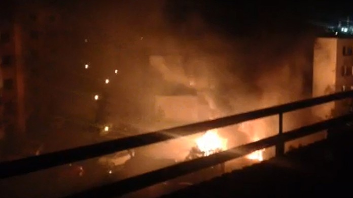 V Podunajských Biskupiciach vybuchlo auto