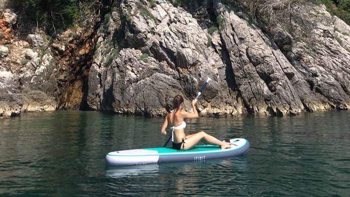 Redaktorke učaroval paddle boarding