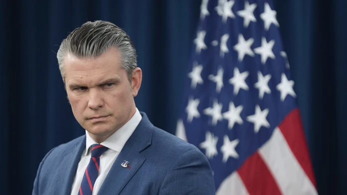 Minister obrany USA nevylúčil pozemnú operáciu v Iráne. Objavili sa podrobnosti ako zomreli americkí vojaci