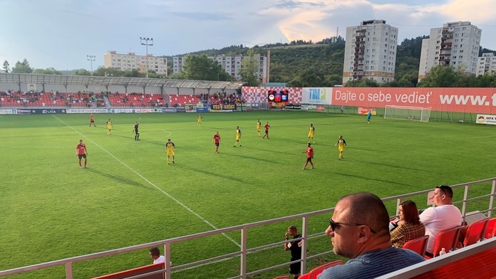 Z tribúny je krásny výhľad.