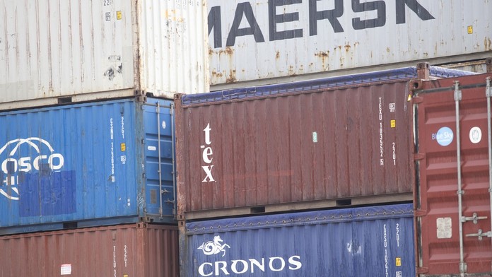 Reuters: Húsíom pomáhajú s útokmi v Červenom mori iránske gardy aj Hizballáh