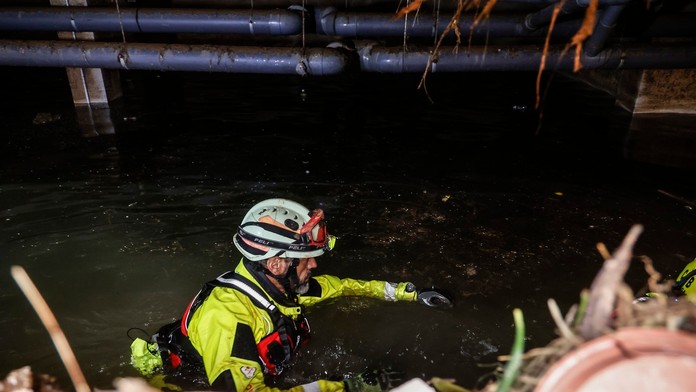 Smrtiace povodne si v Španielsku vyžiadali už viac než dvesto obetí. O život prišiel aj bývalý hráč Valencie
