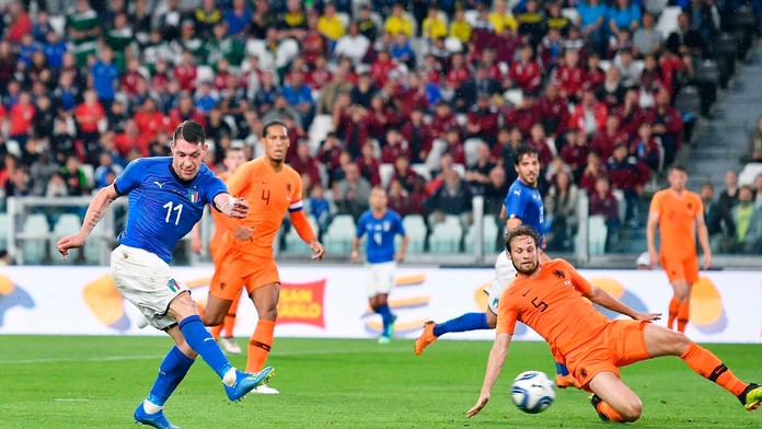Prípravný zápas Taliansko : Holandsko