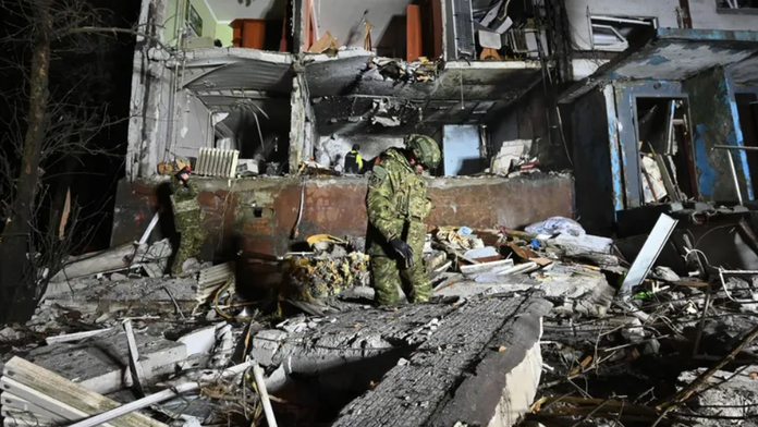 VIDEO: Rusko znovu útočilo na energetickú infraštruktúru Ukrajiny. Rakety mohutne padali aj na Charkov