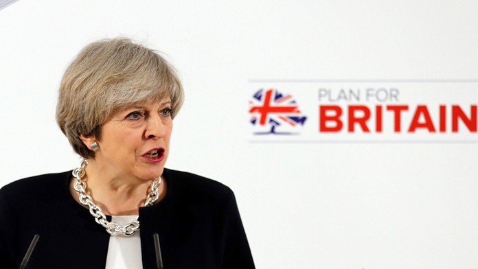 Premiérka Theresa Mayová.