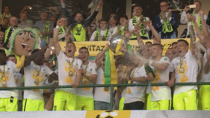 19 Kotleba Blaha nepresli.transfer_tvnoviny.mp4