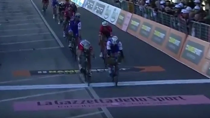 Sagan skončil tesne druhý za Gaviriom.