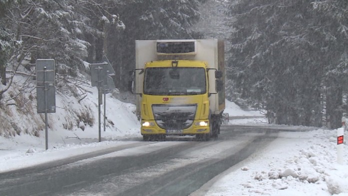 Cesty boli neprejazdné. 