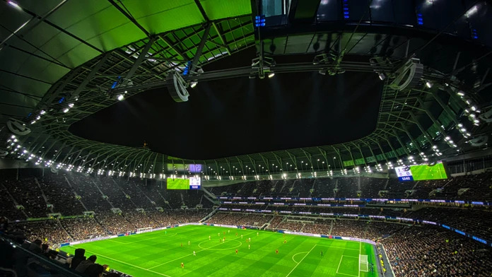 Začala sa Premier League. Radosť majú nielen stávkari