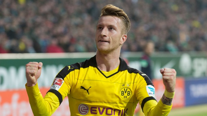 O víťazstvo Borussie nad Brémami sa dvoma gólmi postaral Marco Reus.