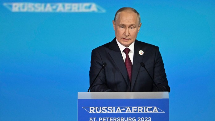 Putin sľúbil šiestim africkým krajinám, že im zadarmo dodá tisíce ton obilia