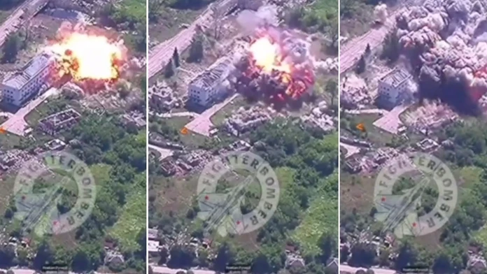 VIDEO: Rusi na Ukrajine prvýkrát použili svoju najväčšiu kĺzavú bombu. Takýto výsledok zrejme nečakali