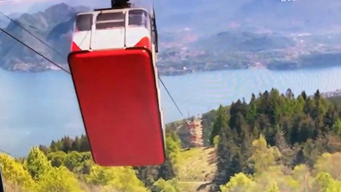 Pád lanovky v Taliansku zachytili kamery