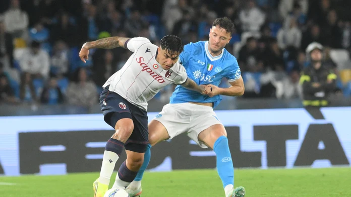 Serie A: Neapol zmazal dvojgólové manko, no v závere prišiel tvrdý úder. SSC drží druhú priečku