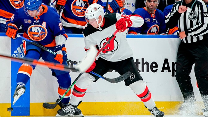 Slovenský hokejista New Jersey Devils Šimon Nemec.