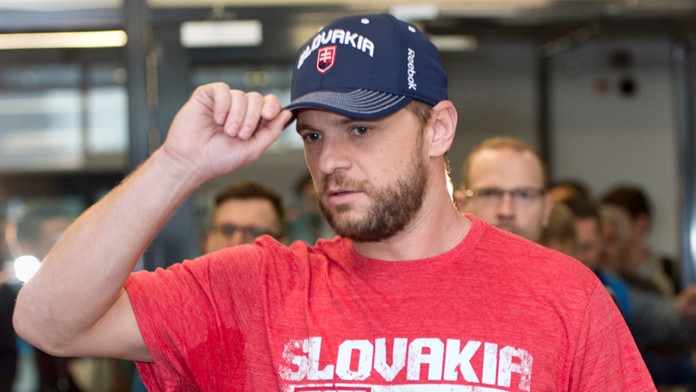 Marián Gáborík prichádza na zraz pred MS v Ostrave.