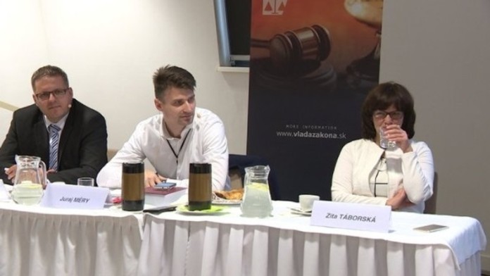 Kandidáti na šéfa ÚVO v máji 2017.