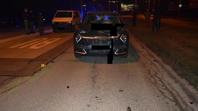 Vodič usmrtil v Košiciach dôchodcu. Prechádzal cez cestu pri zastávke MHD mimo priechodu