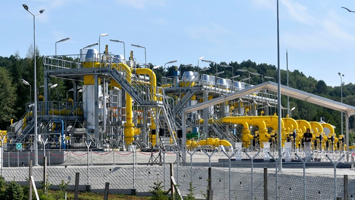 Prepojovací plynovod medzi Poľskom a Slovenskom.