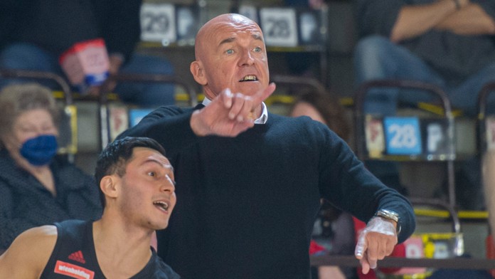 Novým trénerom basketbalovej reprezentácie Slovenska sa stal Chorvát Aramis Naglič