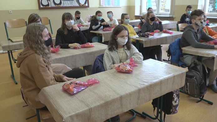 Denný prírastok nových infikovaných v Česku.