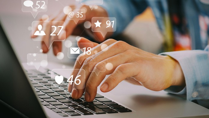 Tragická nehoda pri obci Čáry.