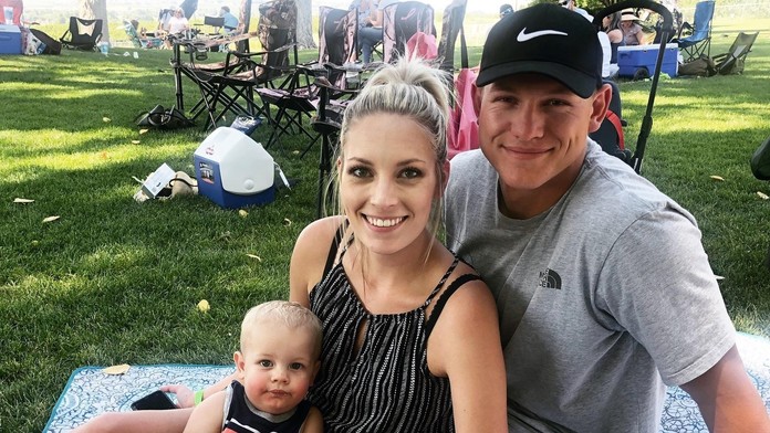 Emily s manželom a ich synom.