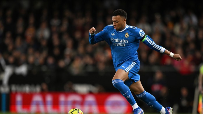 LaLiga: Real Madrid potvrdil úlohu favorita. Atlético prekvapujúco zakoplo, Hancko prehre nezabránil