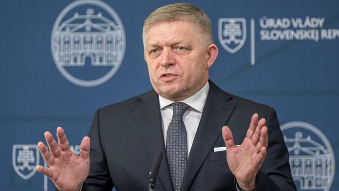 Premiér Robert Fico predstavil covidové amnestie