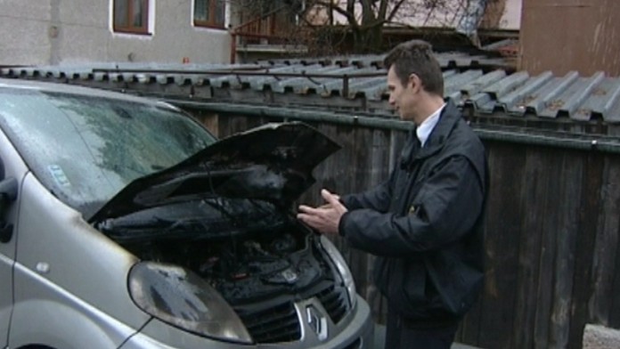 19 BB Podpalene autoweb_jpg_bez_watermarku_1.jpg