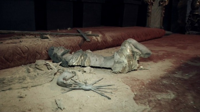 Pod Tatrami spadol Kristus s oltára