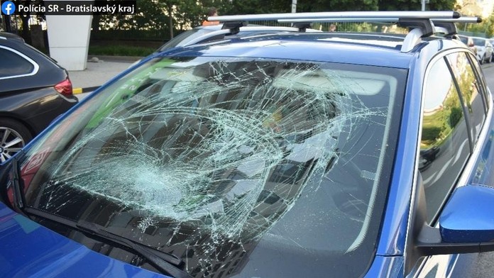 Nehoda v Bratislave.