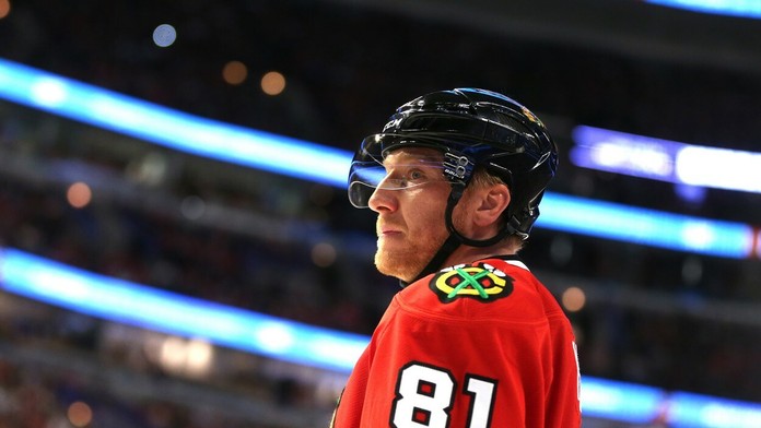 Marián Hossa v drese Chicaga Blackhawks.