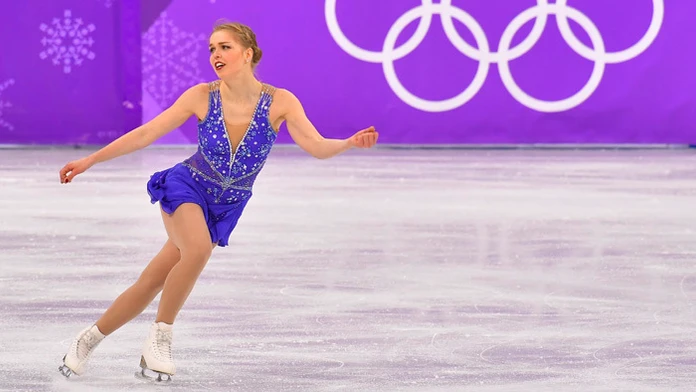 Nicole Rajičová vo voľnej jazde počas XXIII. zimných olympijských hier.