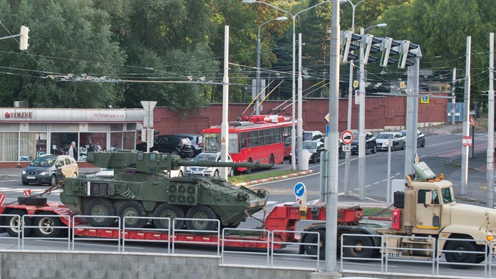 Transport vojenskej techniky