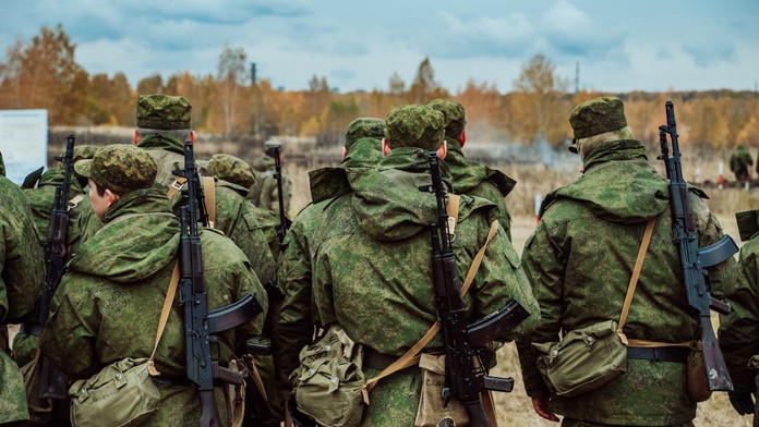 Ruského vojaka, ktorý odmietol bojovať na Ukrajine, poslali za mreže