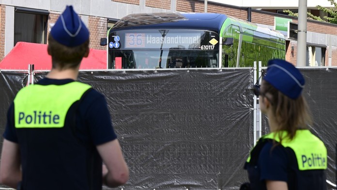 Smrteľný útok nožom v autobuse