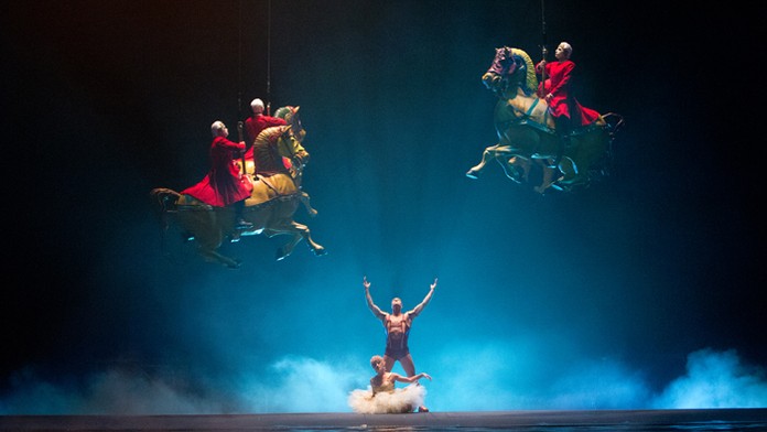 Cirque du Soleil: Vzdialené svety