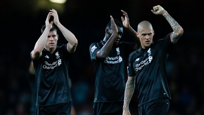 Hráči Liverpoolu Martin Škrtel, James Milner a Christian Benteke.