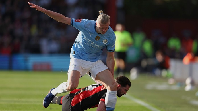 FA Cup: Nevydarená sezóna stále môže priniesť Manchestru City trofej. Haaland však duel nedohral