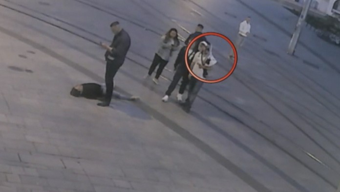 Filipínca Juraj Hossu dokopal na smrť v centre mesta.