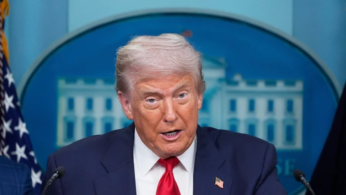 Na snímke americký prezident Donald Trump počas tlačovej konferencie v Bielom dome vo Washingtone.
