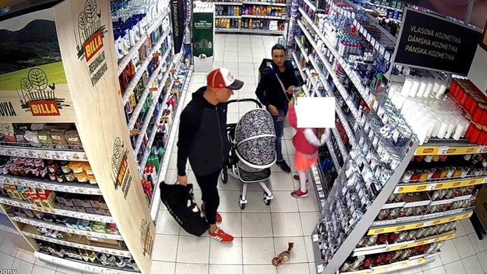Urobili poriadny rodinný nákup, ale nezaplatili.