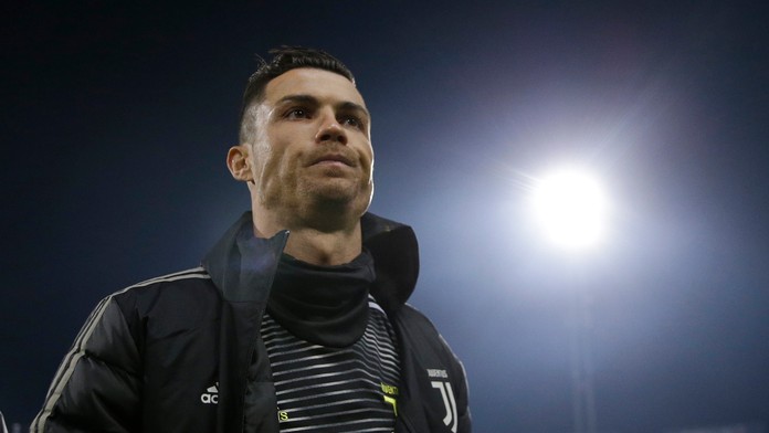 Cristiano Ronaldo z Juventusu po dueli na pôde Bologne.