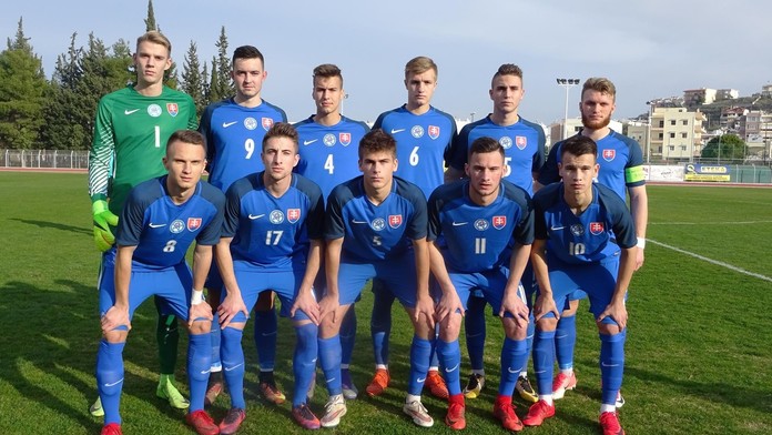 Petra Vlhová preteky nedokončila.