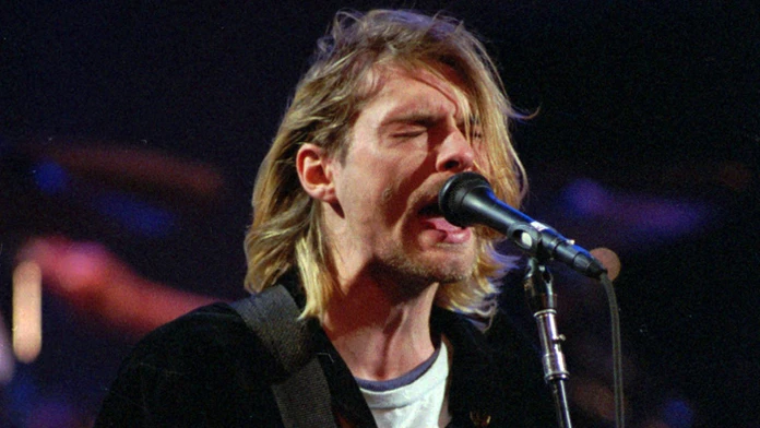 Kurt Cobain na archívnej snímke.