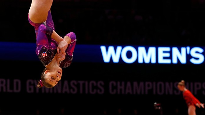 Reprezentantka v športovej gymnastike Barbora Mokošová.
